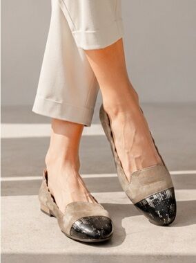 AGL Metallic Champagne Gold & Black Crackle Cap Toe Loafer Flats Size 40.5 EU